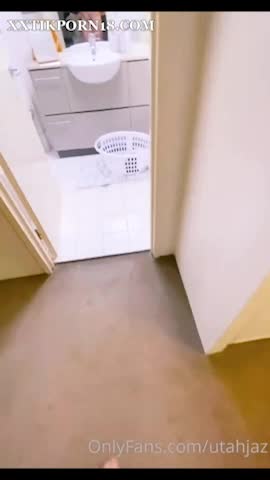 UtahJaz Got Stuck and She Needs Help