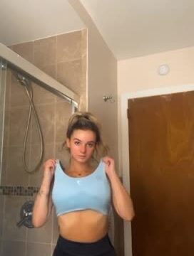 Kaitlynkrems onlyfans leak video – Nude show off big BOOBS in bathroom