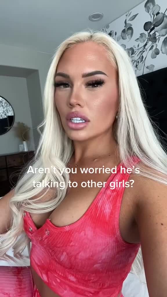 Sophia Deso leak video – show Big boobs