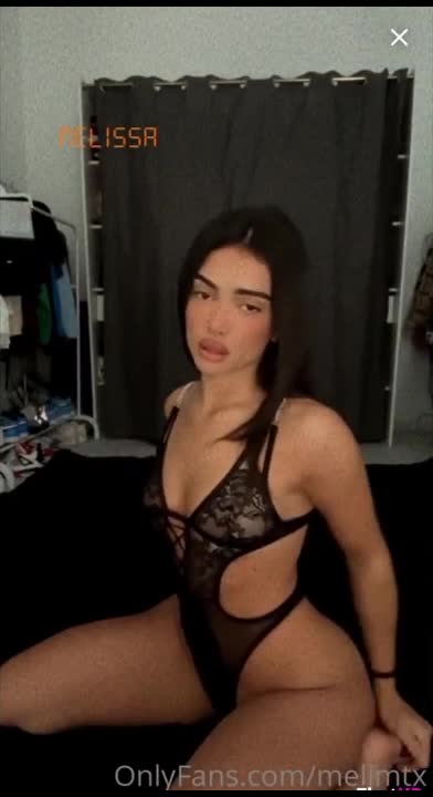 Melimtx onlyfans leak – Hot body in Black lingerie