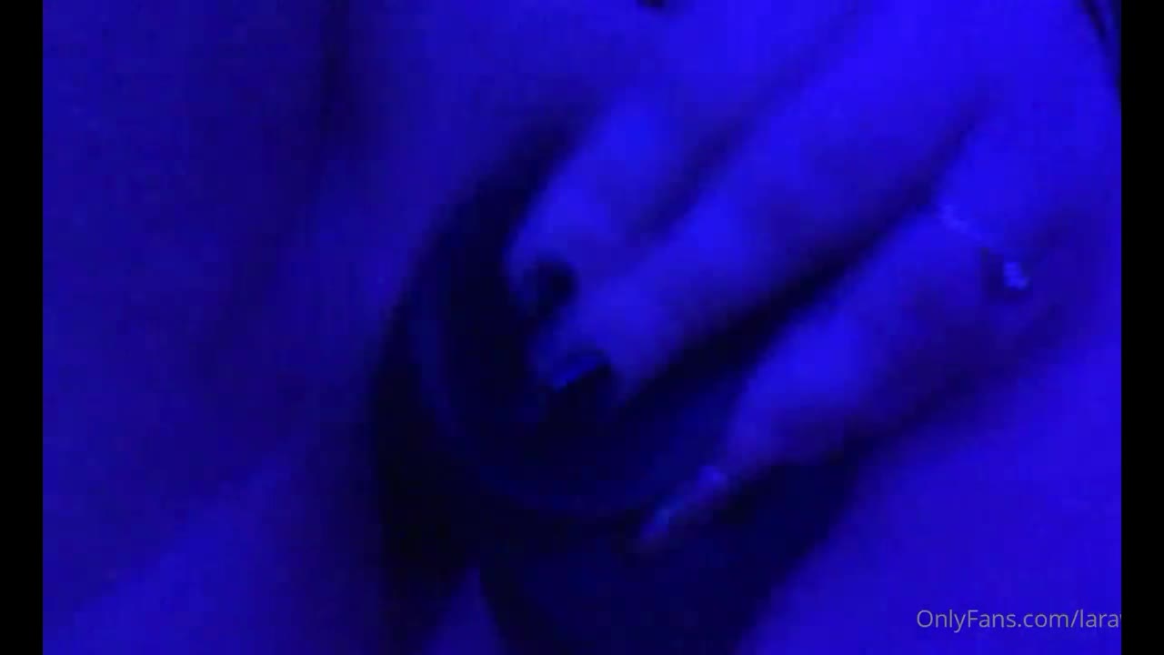 Laraa rose onlyfans leak – Pussy deep fucking by dildo so lewd