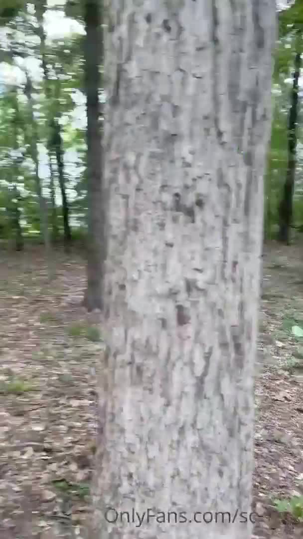 Soogsx onlyfans leak – Sucking BF cock outdoor / Cumshot on face