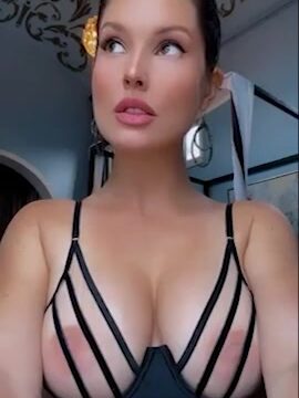 Amanda Cerny onlyfans leaked – Nude perfect tits in see thru bra
