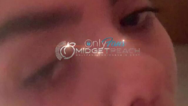 Valentina Midget sex tape – She’s so good at sucking
