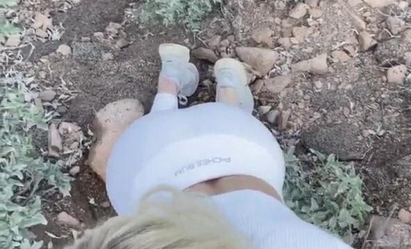 ScarlettKissesXO Outdoor Blowjob Video Leaked