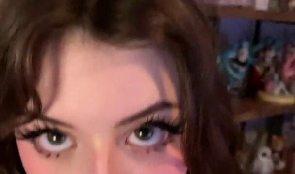 Hannahowo Nude Ass Spanking Porn Video Leaked