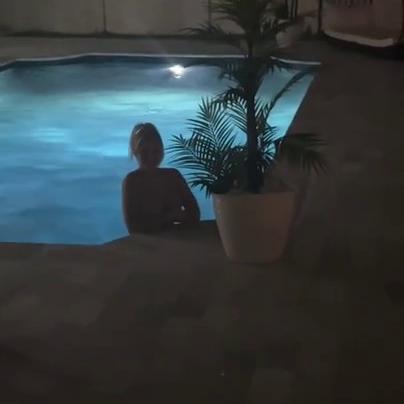 ScarlettKissesXO Pool Sex Tape PPV Video Leaked